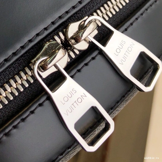 WIS JOSH Vuitton Louis 1202